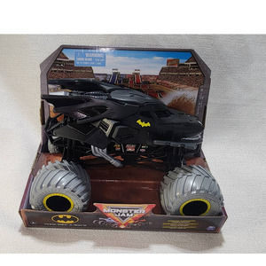 monster jam batman monster truck 1:24 scale